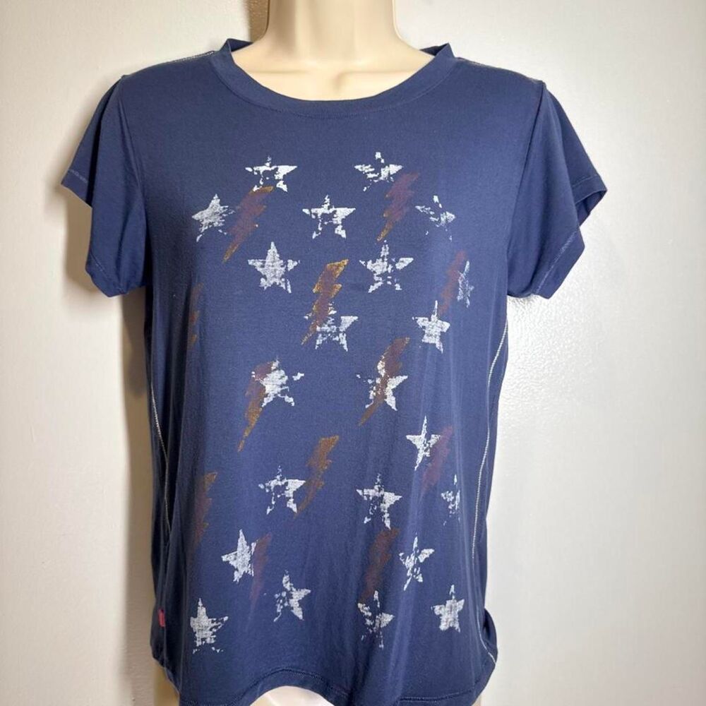 Unbranded Women's Navy and Blue T-shirt